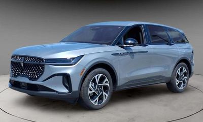 2025 Lincoln Nautilus Premiere