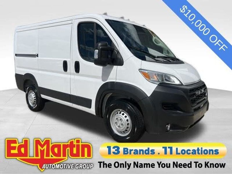 2025 Ram Promaster 1500 — a typically priced live listing