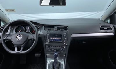 2016 Volkswagen E-Golf SE