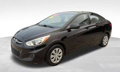2017 Hyundai Accent SE Base