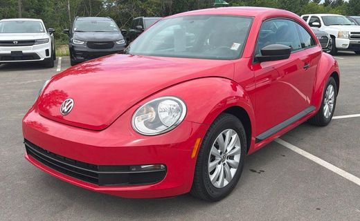 2015 Volkswagen Beetle 18T Classic