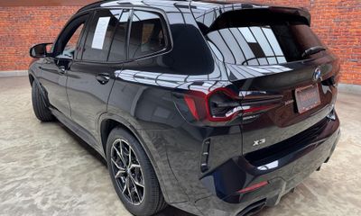 2024 BMW X3 M40I