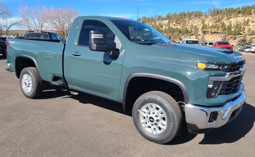 2025 Chevrolet Silverado HD LT