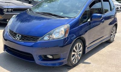 2013 Honda FIT Sport
