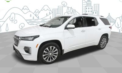 2022 Chevrolet Traverse Premier