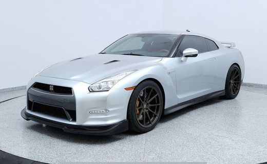 2015 Nissan GT-R Premium