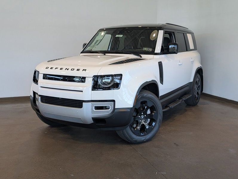 2025 Land Rover Defender — a typically priced live listing