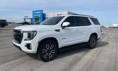 2022 GMC Yukon SLT