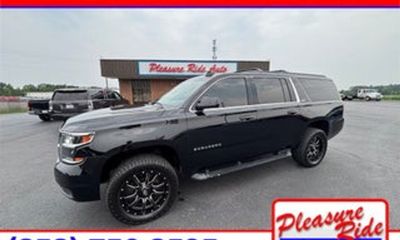 2019 Chevrolet Suburban LT