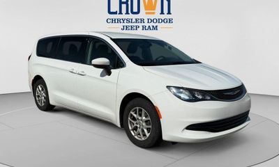 2017 Chrysler Pacifica Touring