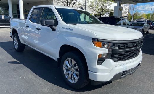 2023 Chevrolet Silverado Custom