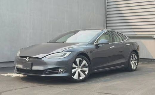 2020 Tesla Model S Performance