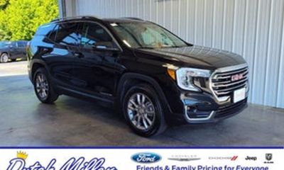 2024 GMC Terrain SLT