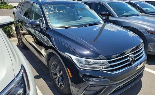 2024 Volkswagen Tiguan SE Wolfsburg Edition