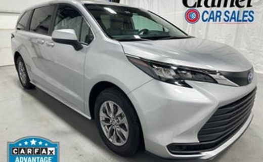 2026 Toyota Sienna XLE