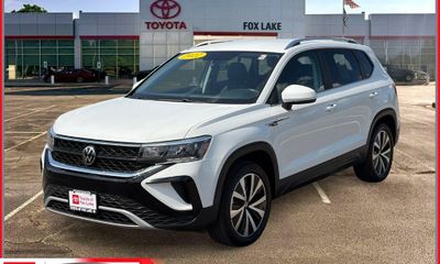 2022 Volkswagen Taos 4Motion SE