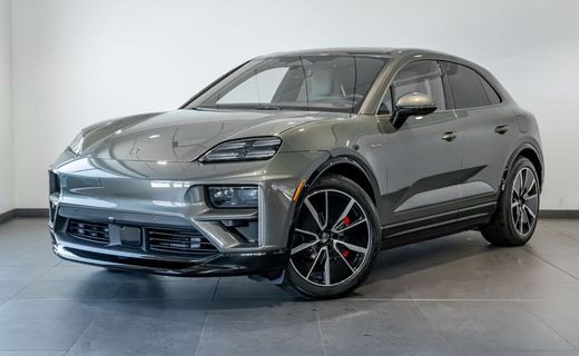 2026 Porsche Macan