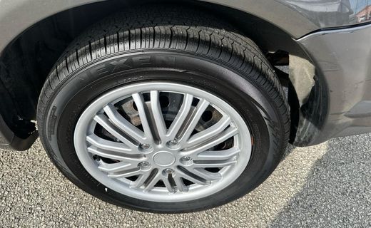 2005 Pontiac Vibe Base