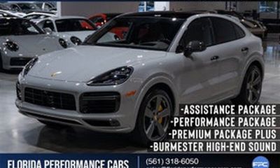 2021 Porsche Cayenne Turbo Coupe