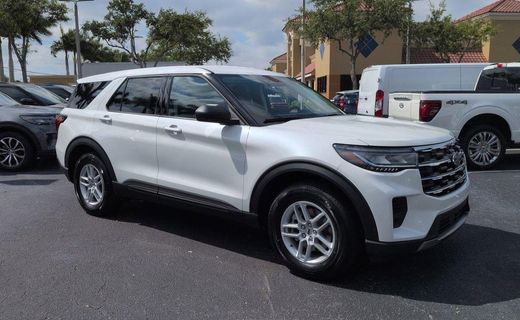 2026 Ford Explorer Active