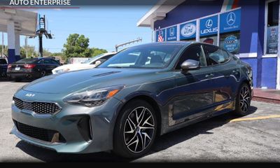 2022 Kia Stinger GT Line