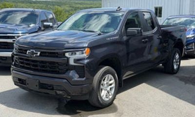 2022 Chevrolet Silverado RST