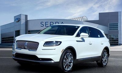 2023 Lincoln Nautilus Reserve