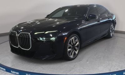 2023 BMW 760i xDrive