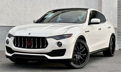2018 Maserati Levante Base