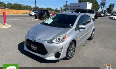 2016 Toyota Prius C TWO