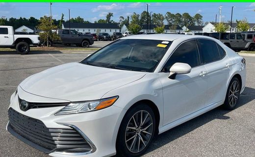 2023 Toyota Camry XLE