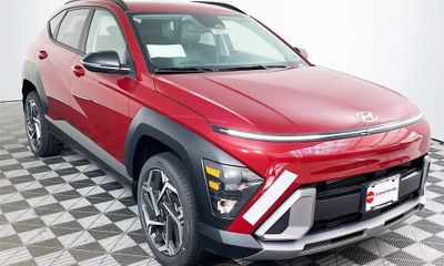 2026 Hyundai Kona SEL Premium