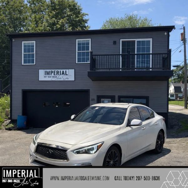 2018 Infiniti Q50 — a typically priced live listing