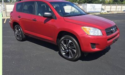 2012 Toyota RAV4 Standard