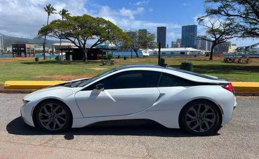 2016 BMW I8