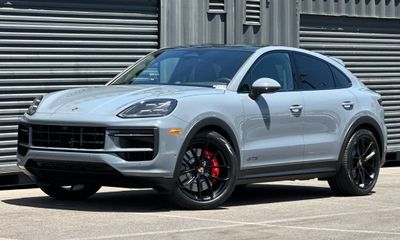2026 Porsche Cayenne GTS