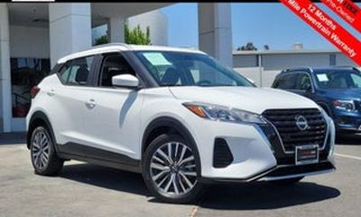2025 Nissan Kicks MPV S