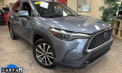 2023 Toyota Corolla Cross XLE