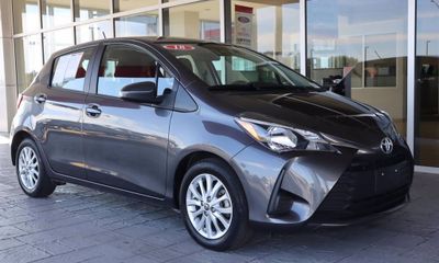 2018 Toyota Yaris L LE SE