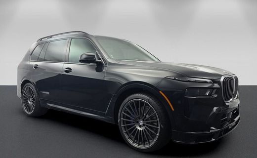 2026 BMW X7 Alpina XB7