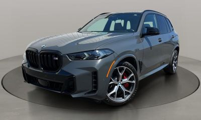 2024 BMW X5 M60i