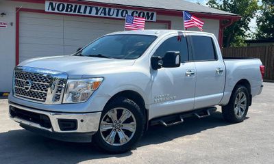 2018 Nissan Titan SV