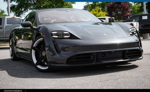 2022 Porsche Taycan Turbo S