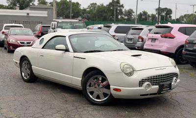 2002 Ford Thunderbird Base
