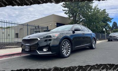 2017 Kia Cadenza Premium Pano Luxury
