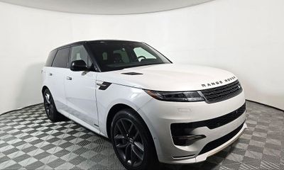 2025 Land Rover Range Sport P550E Autobiography