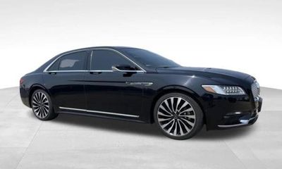 2017 Lincoln Continental Black Label