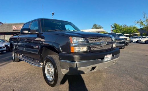 2004 Chevrolet Silverado LS
