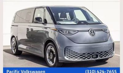 2025 Volkswagen ID Buzz Pro S Plus