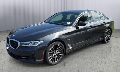 2023 BMW 530e Hybrid
